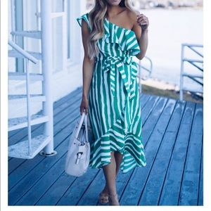 One Shoulder Green Dress